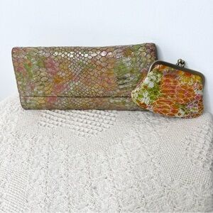 Hobo Rachel Trifold Wallet Kisslock Coin Purse Floral Snake Embossed